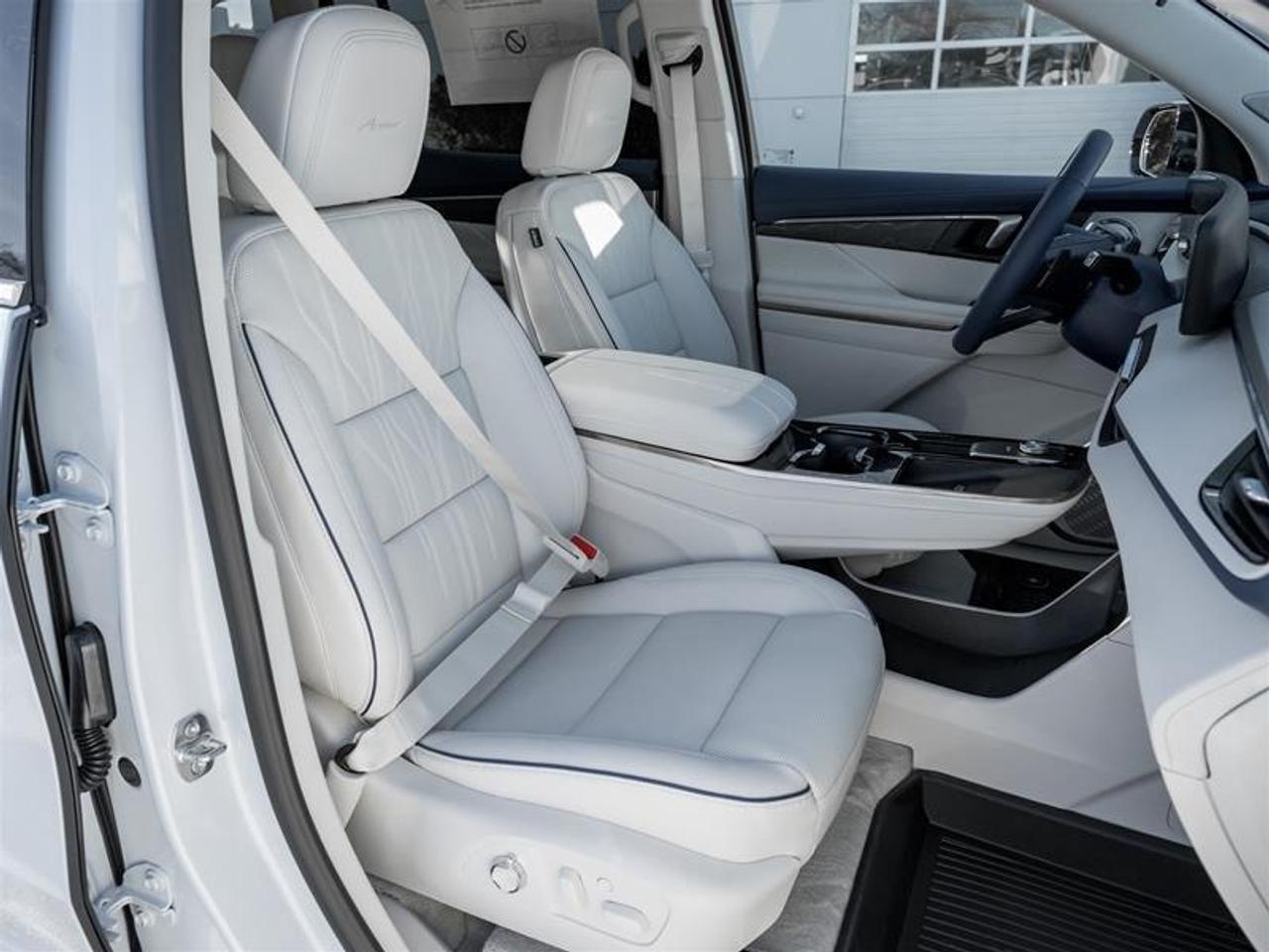 2026 Buick Enclave Avenir 4dr All-Wheel Drive Photo