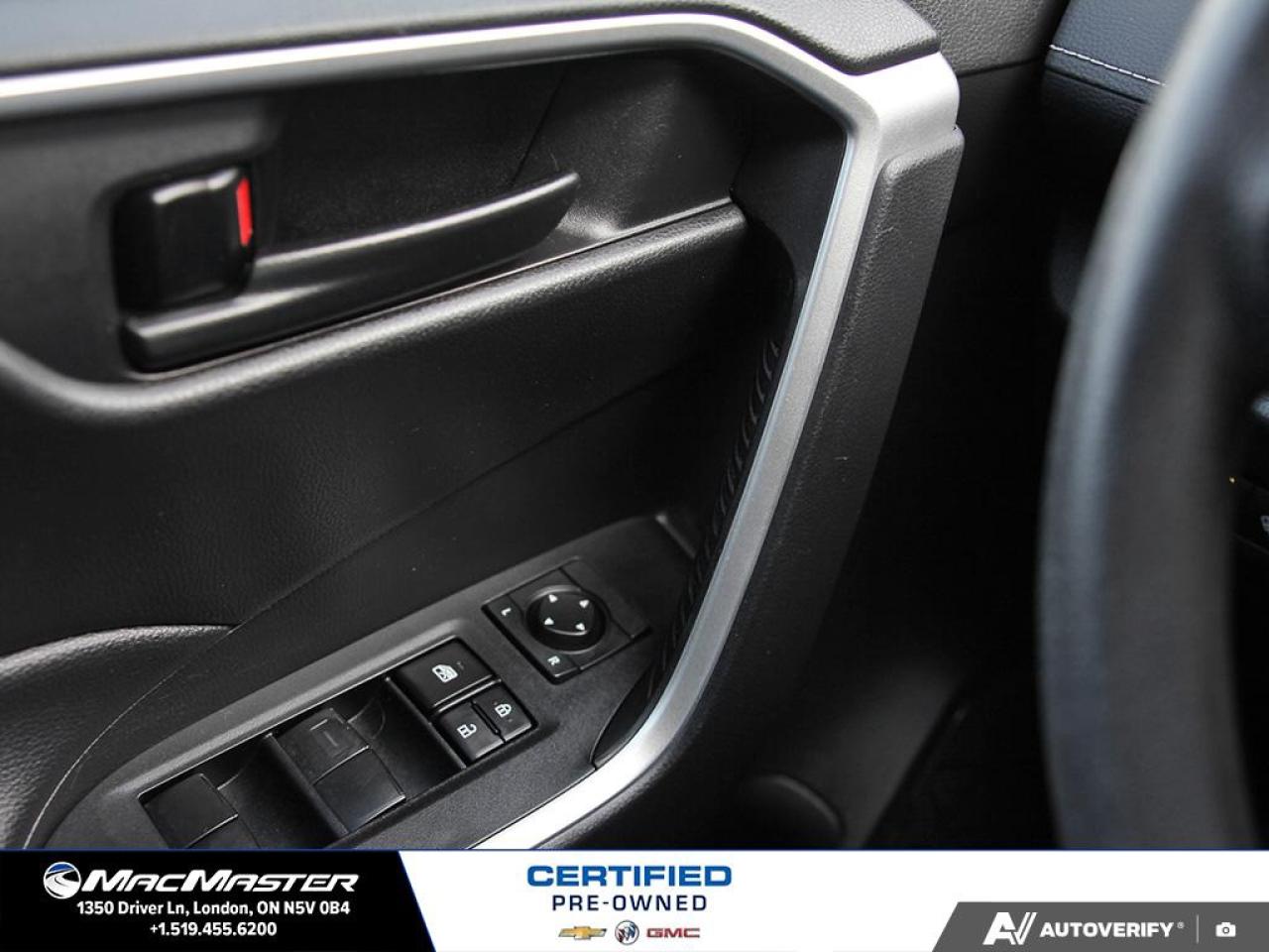 2022 Toyota RAV4 LE 4dr Front-wheel Drive Photo