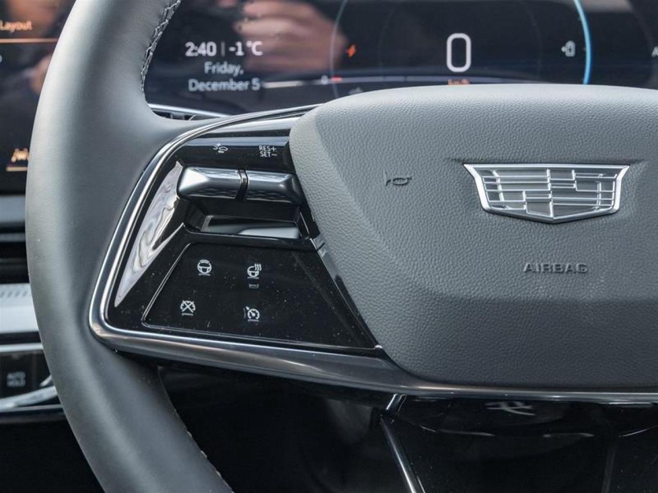 2026 Cadillac OPTIQ Sport 4dr Photo