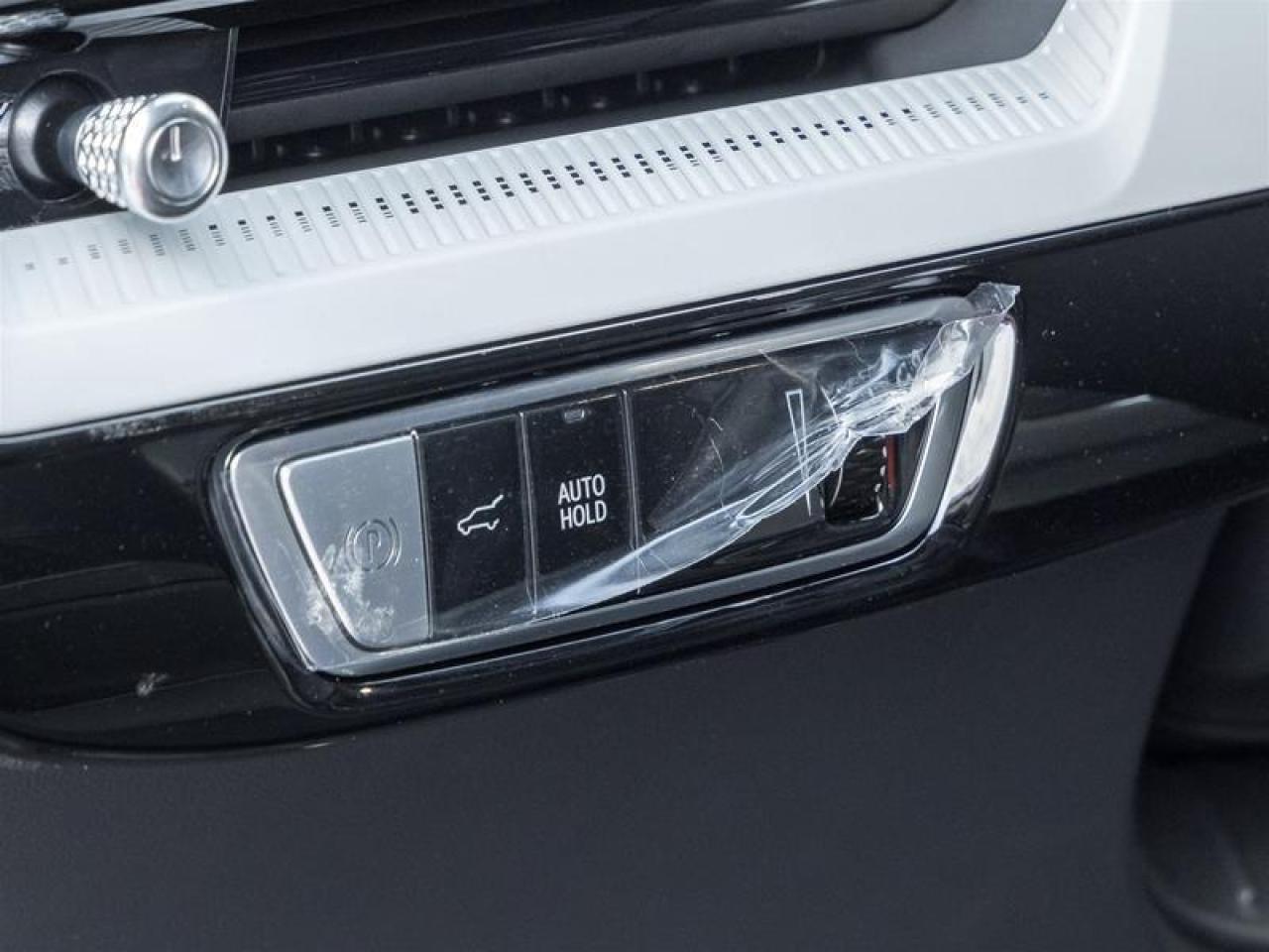 2026 Cadillac OPTIQ Sport 4dr Photo