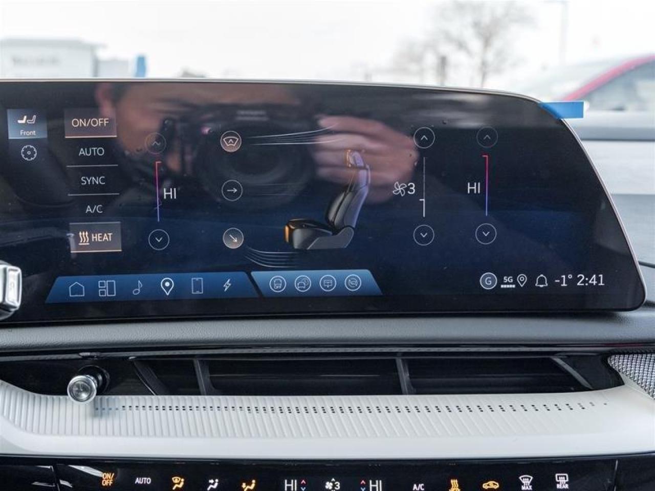 2026 Cadillac OPTIQ Sport 4dr Photo