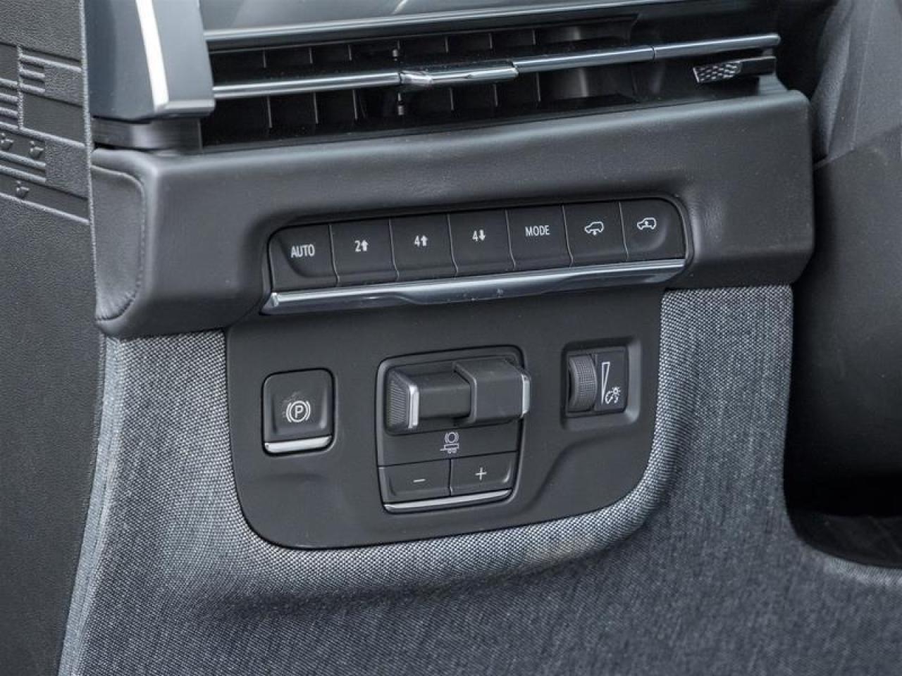 2026 Cadillac Escalade Platinum Sport 4dr 4x4 Photo