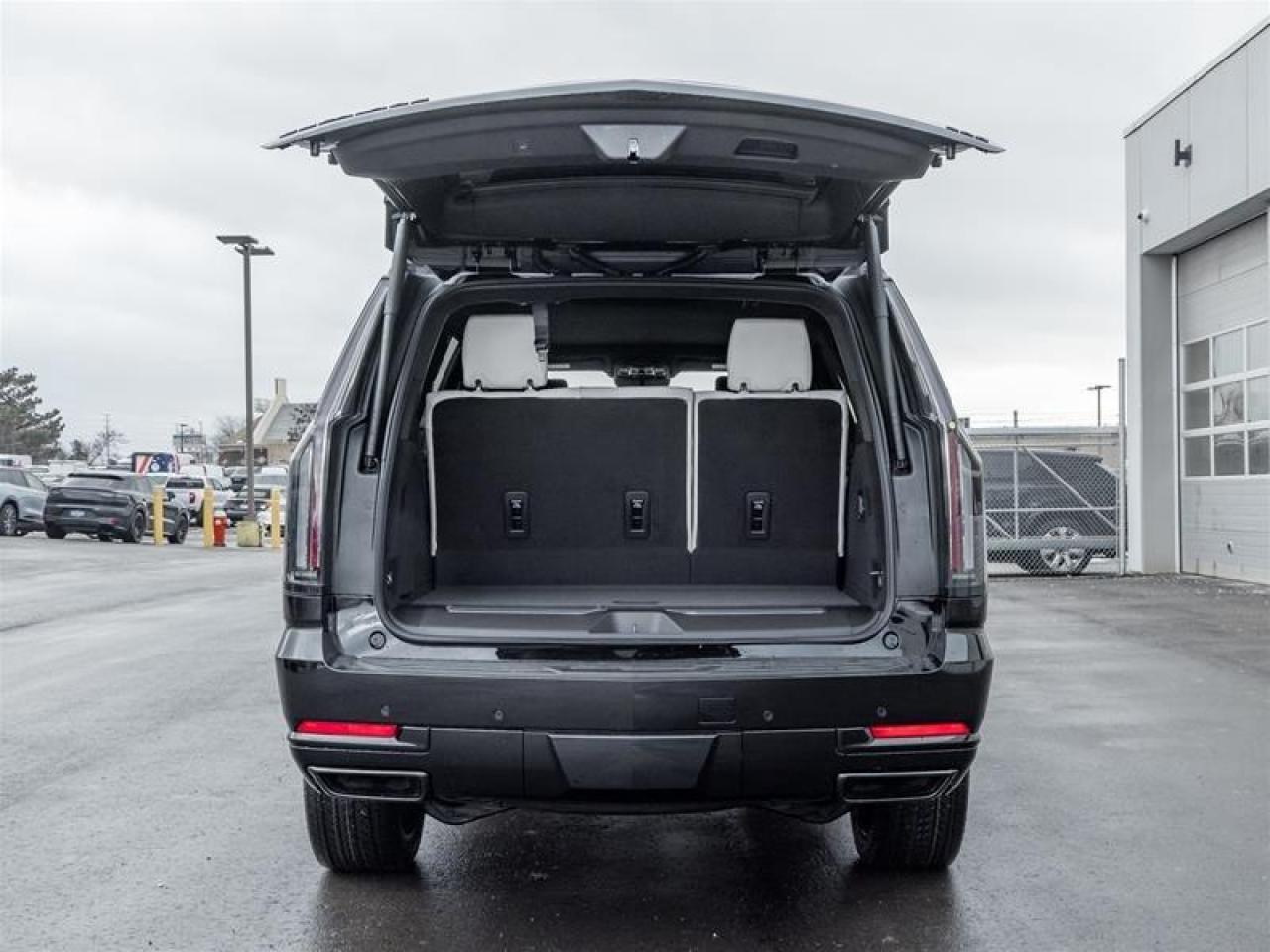 2026 Cadillac Escalade Platinum Sport 4dr 4x4 Photo