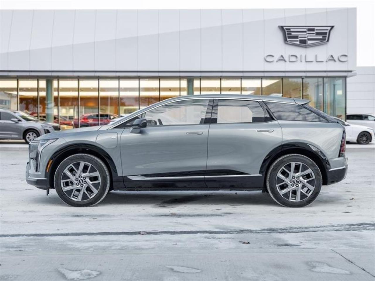 2026 Cadillac OPTIQ Premium Luxury 4dr Photo2