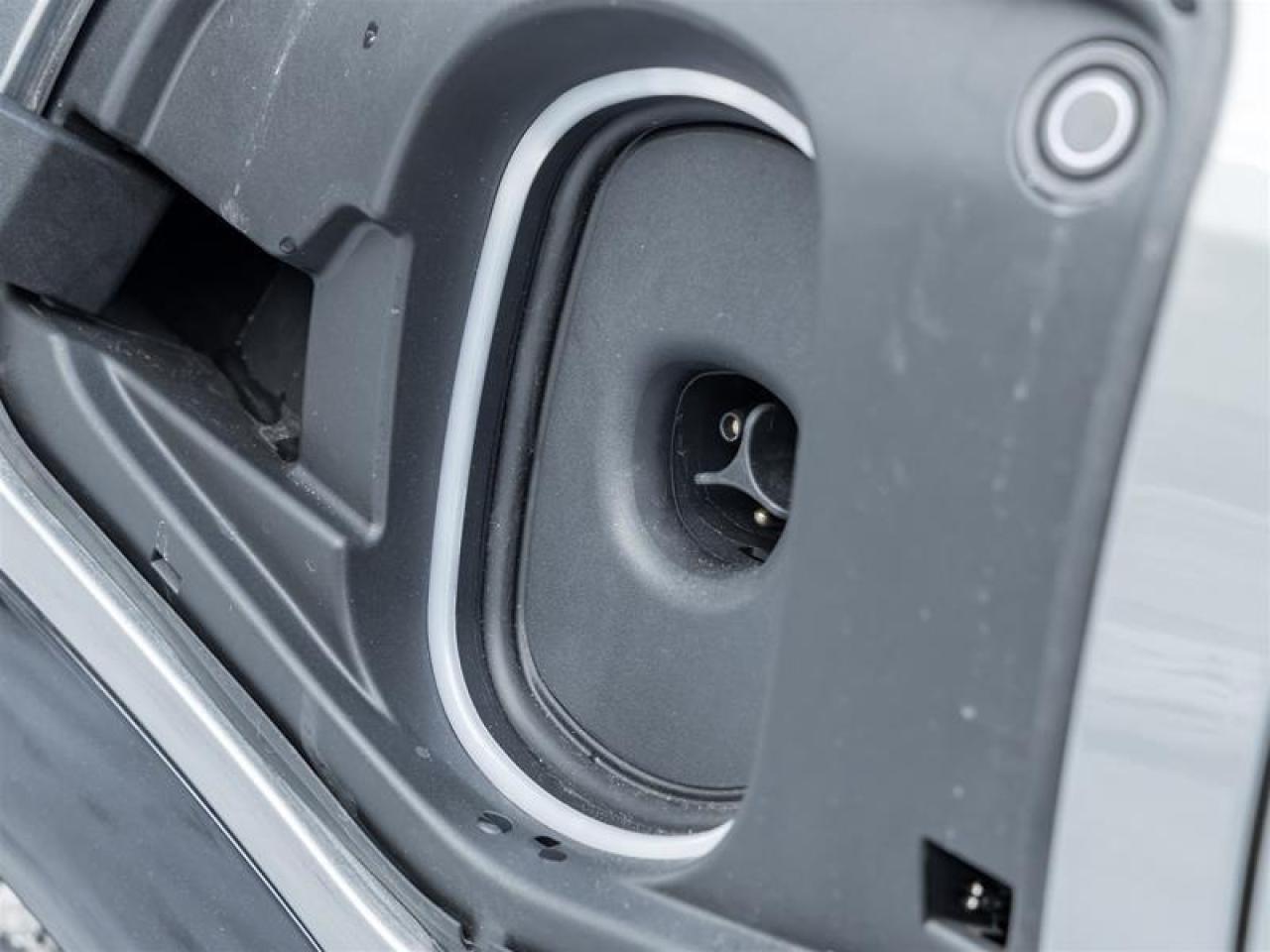 2026 Cadillac OPTIQ Premium Luxury 4dr Photo