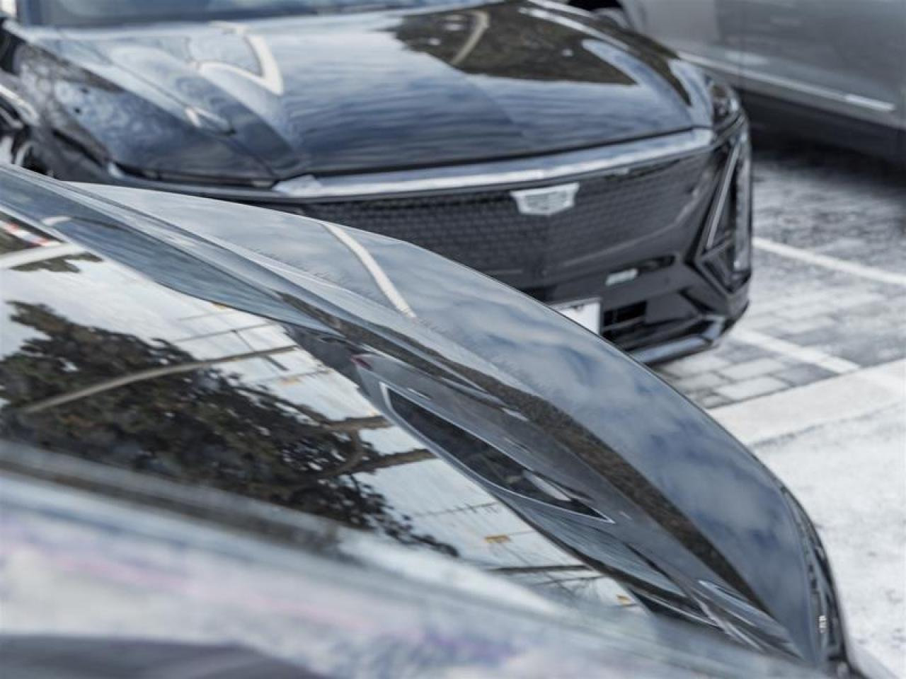 2026 Cadillac OPTIQ Premium Luxury 4dr Photo