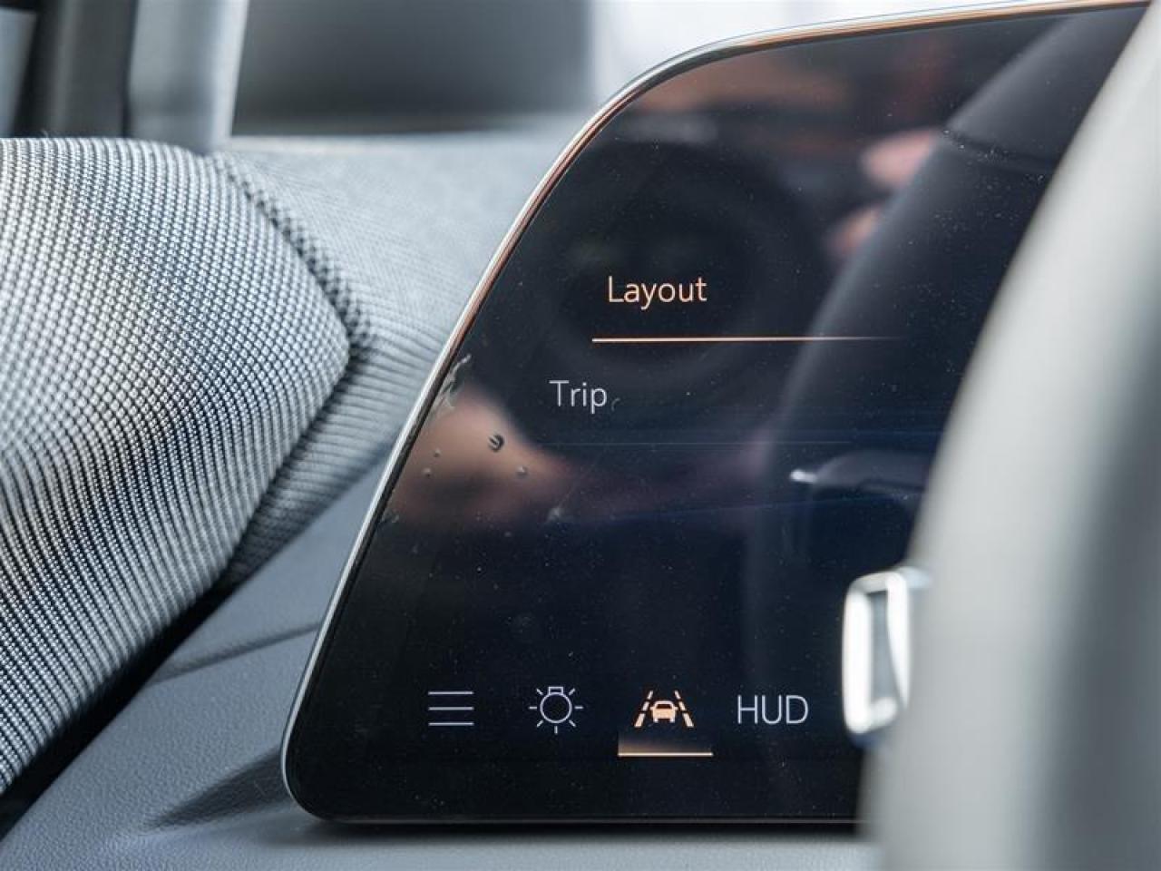 2026 Cadillac OPTIQ Premium Luxury 4dr Photo