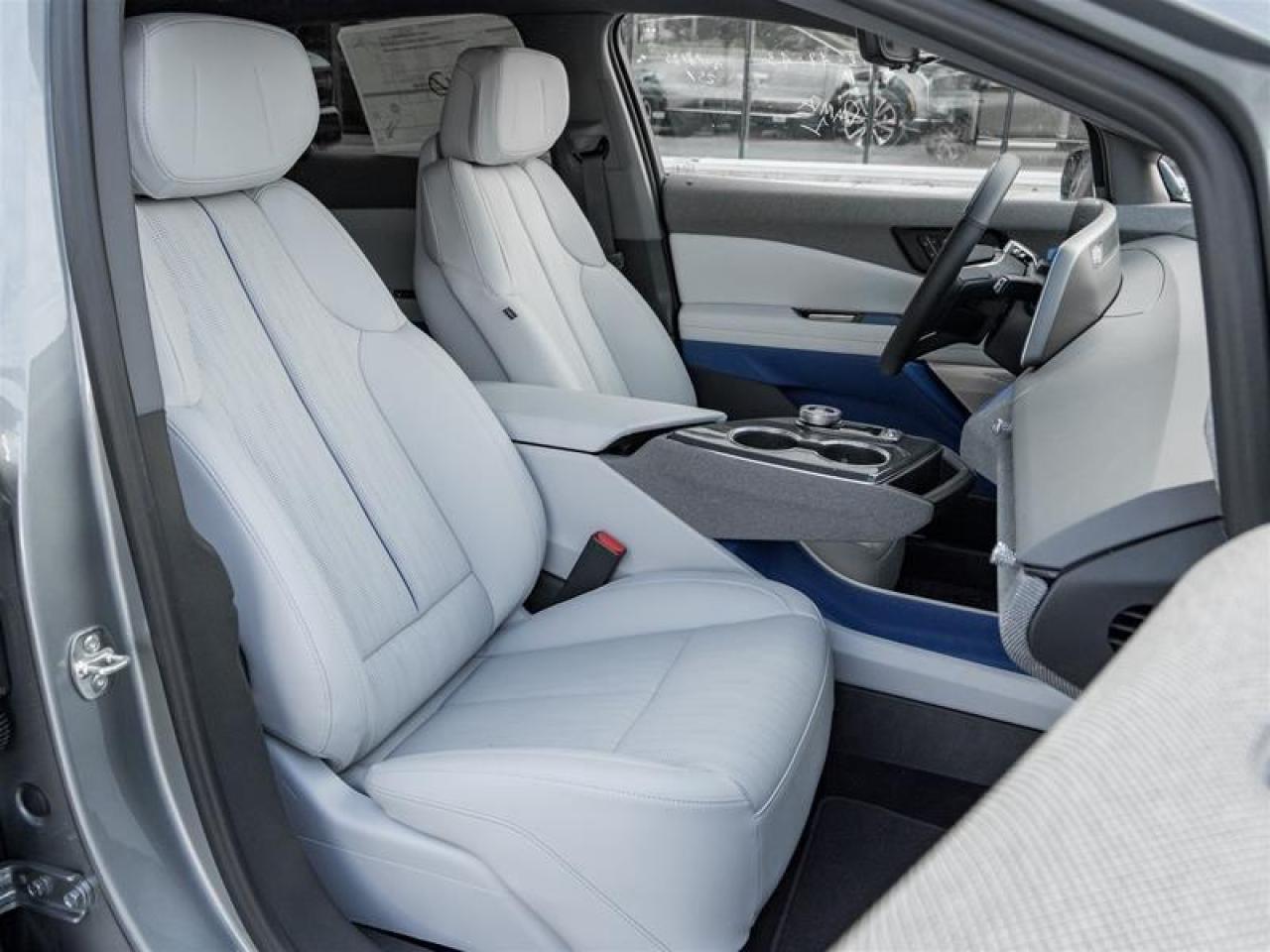 2026 Cadillac OPTIQ Premium Luxury 4dr Photo