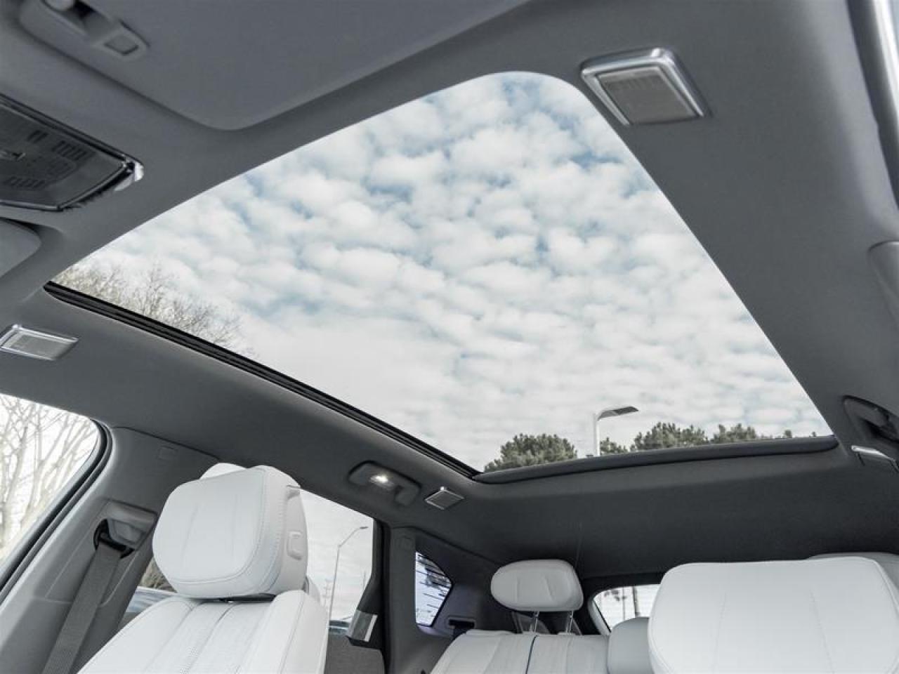 2026 Cadillac OPTIQ Premium Luxury 4dr Photo