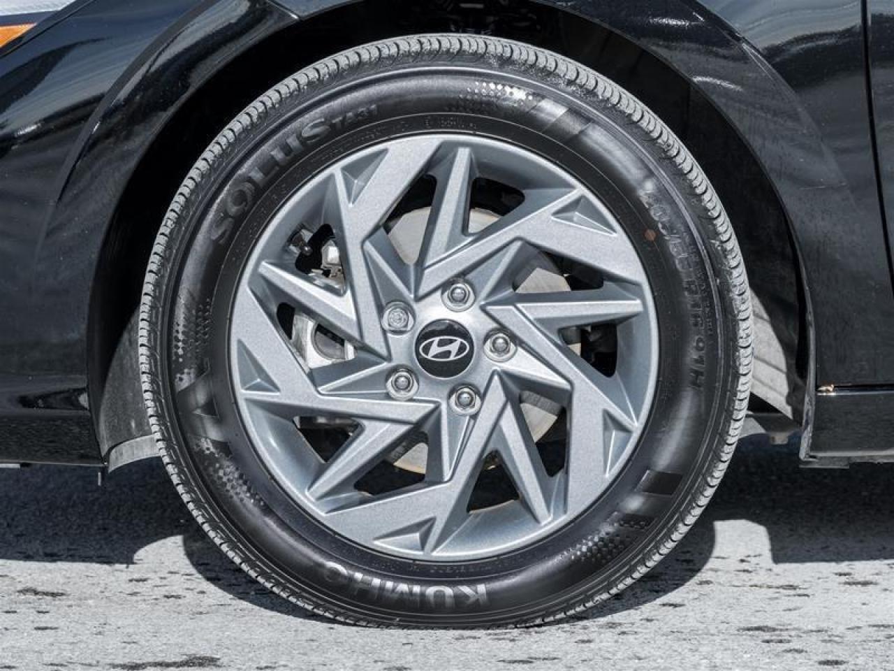 2025 Hyundai Elantra  Photo