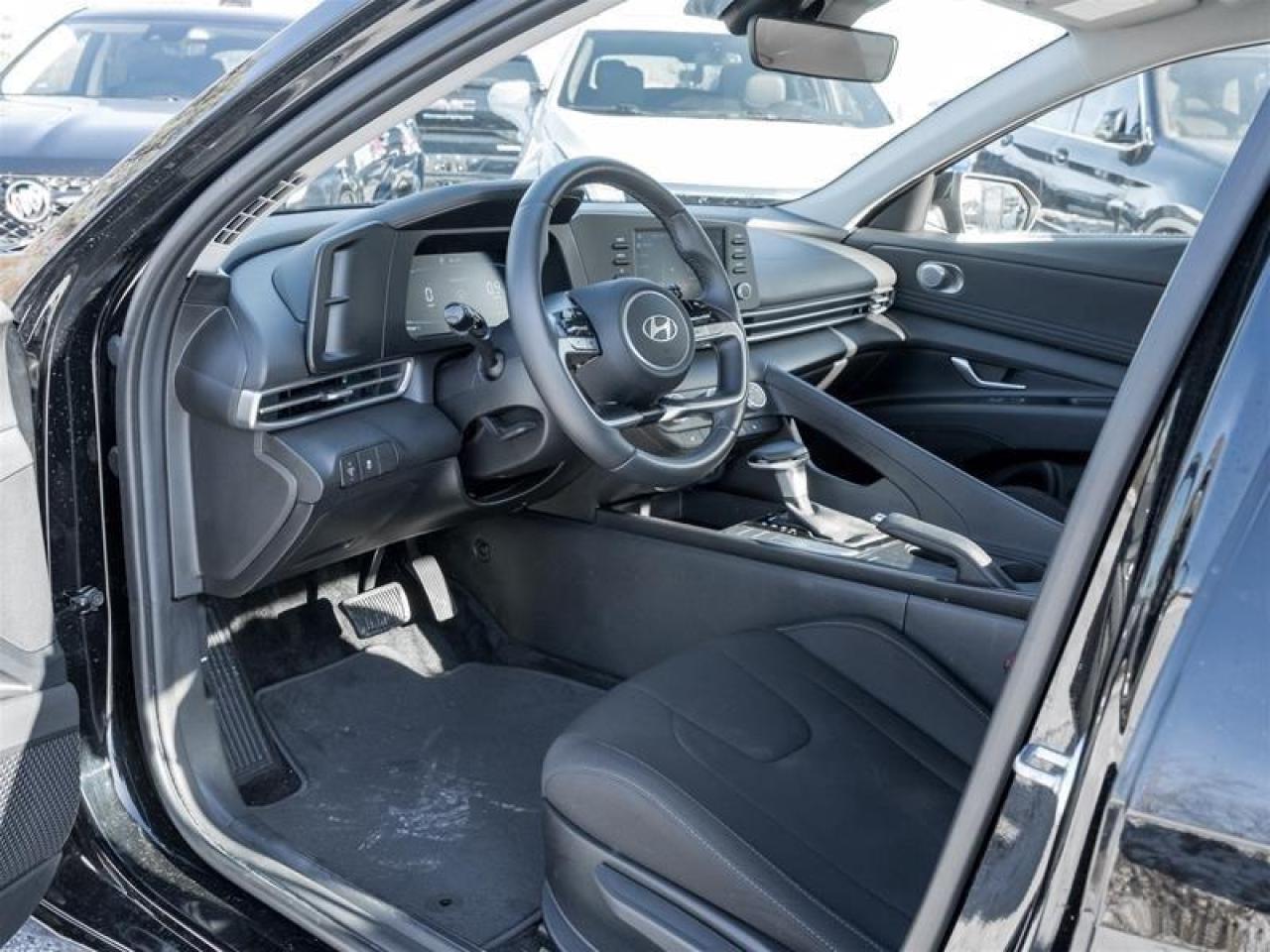 2025 Hyundai Elantra  Photo