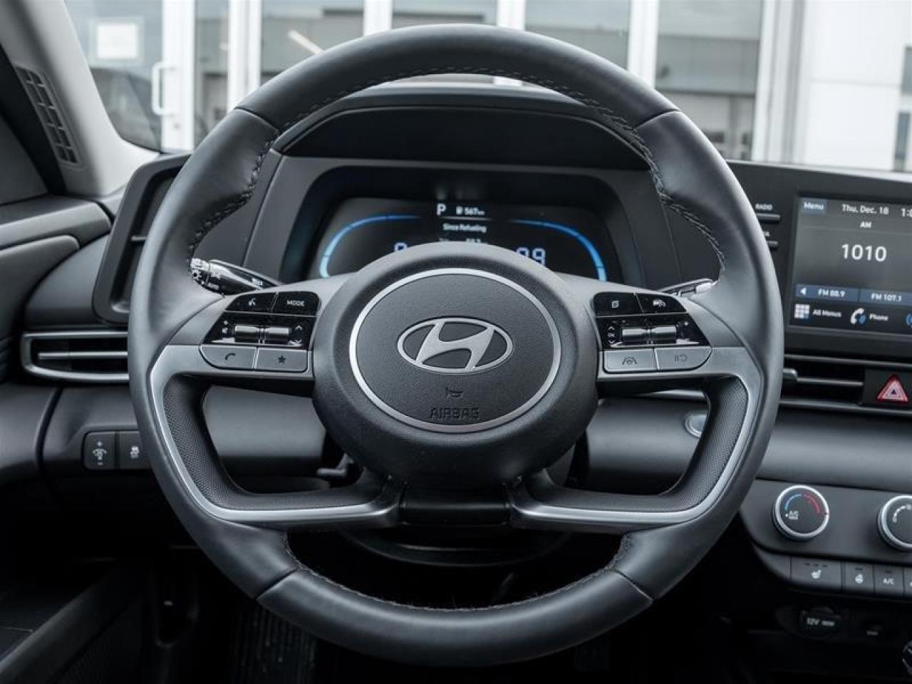 2025 Hyundai Elantra  Photo
