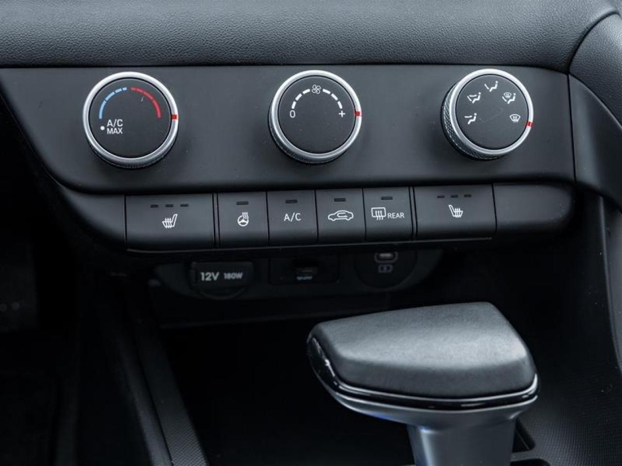 2025 Hyundai Elantra  Photo