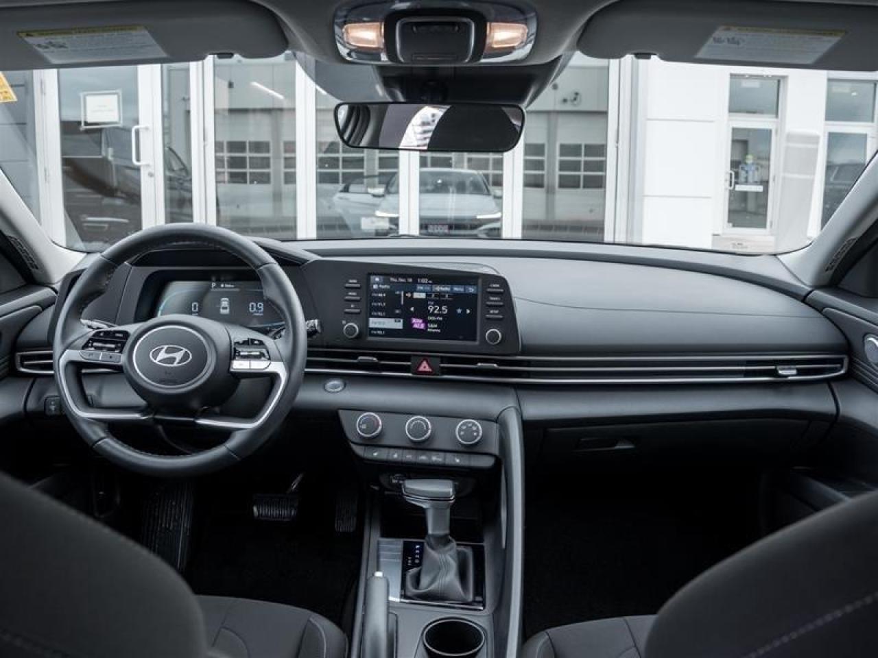 2025 Hyundai Elantra  Photo