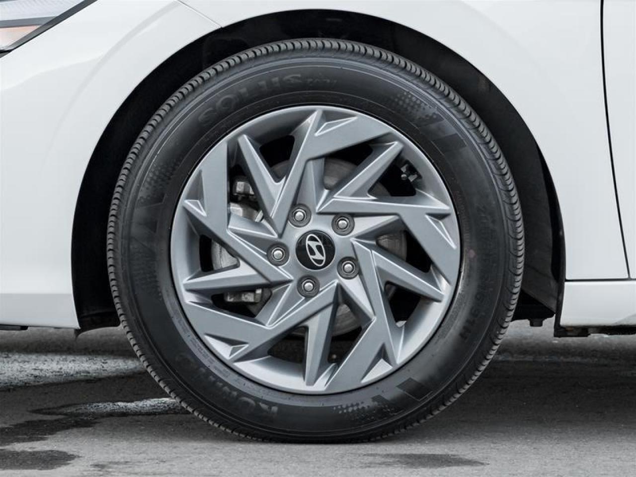 2025 Hyundai Elantra  Photo