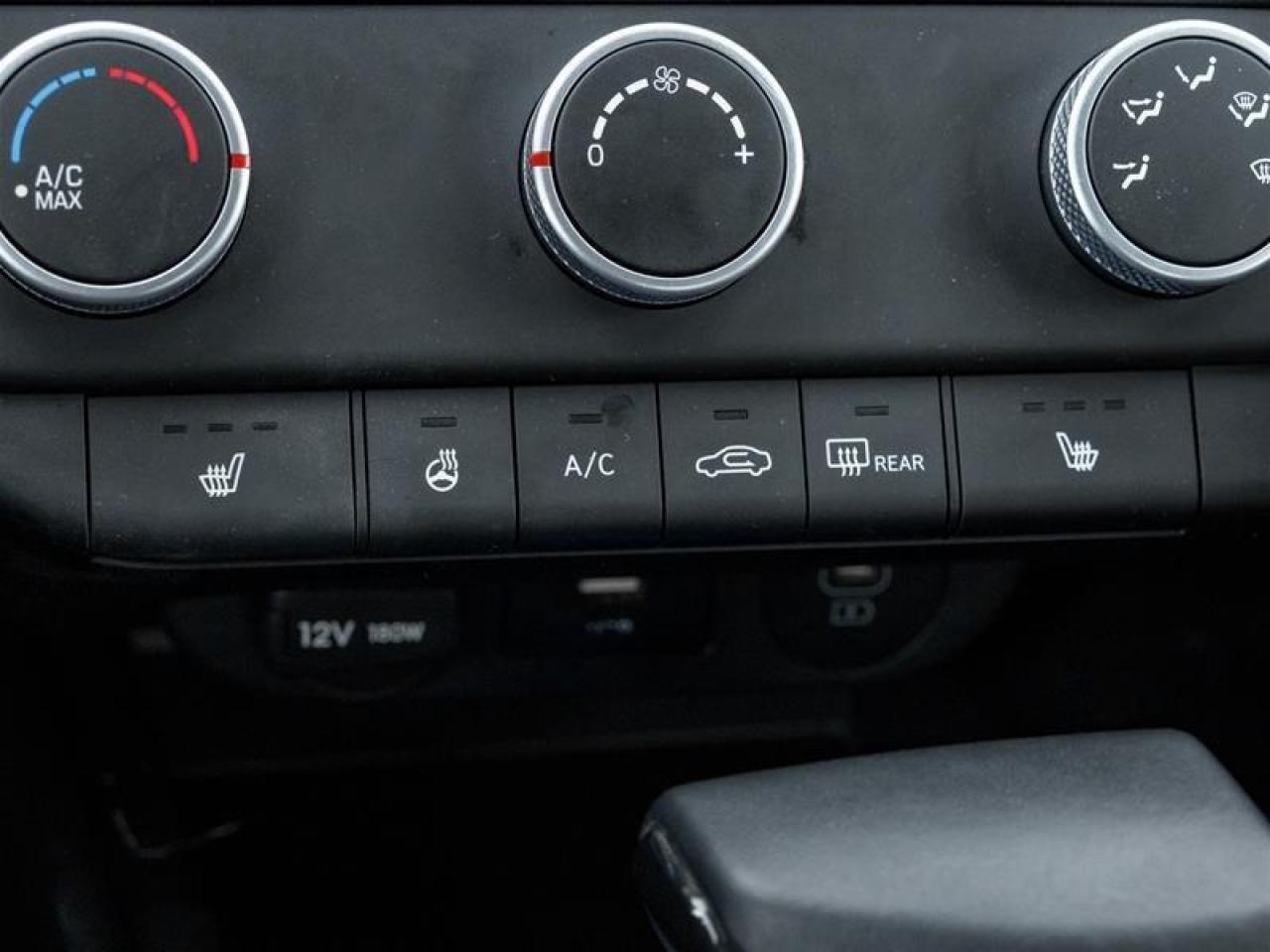 2025 Hyundai Elantra  Photo