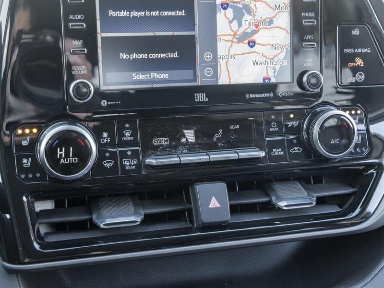 2022 Toyota Highlander Limited 4dr All-Wheel Drive Photo