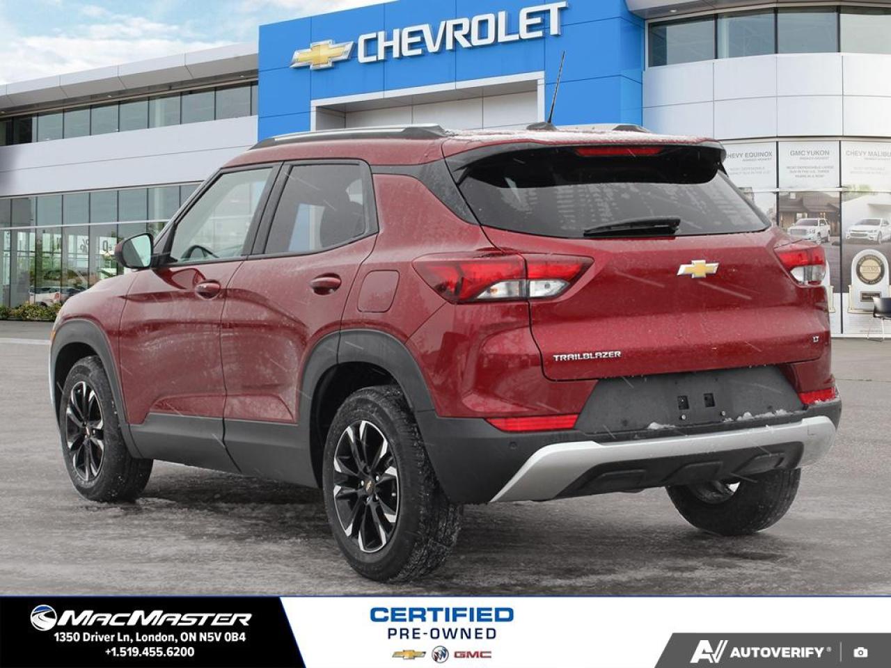 2022 Chevrolet TrailBlazer LT Front-Wheel Drive Photo3