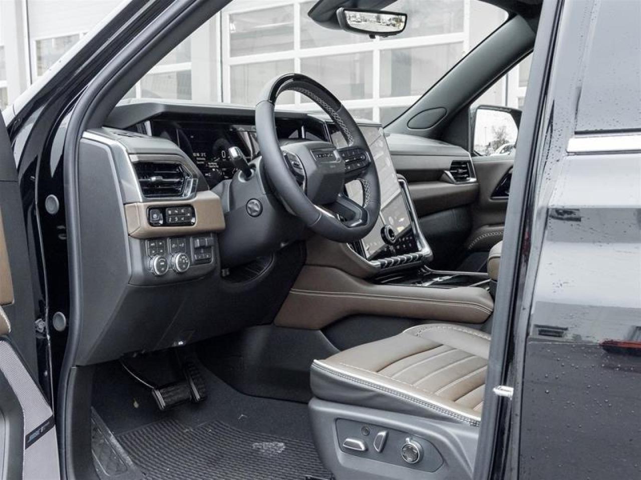 2026 GMC Yukon XL Denali Ultimate 4dr 4x4 Photo