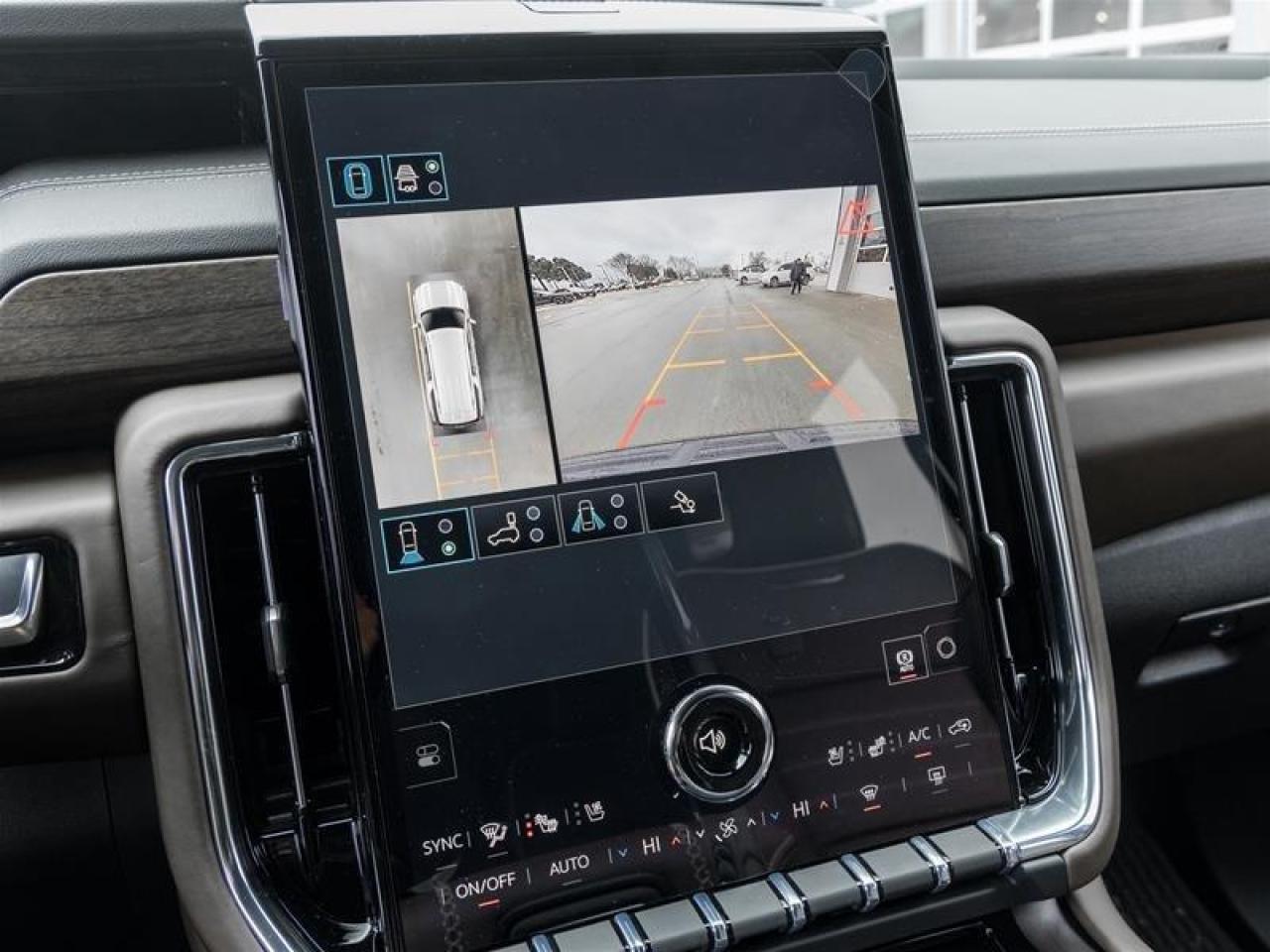 2026 GMC Yukon XL Denali Ultimate 4dr 4x4 Photo