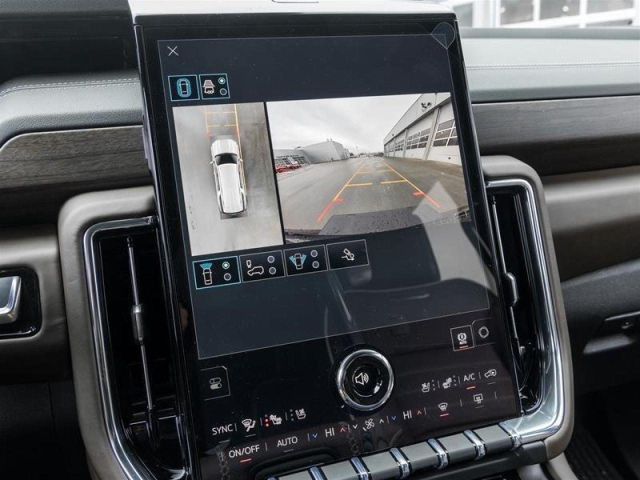 2026 GMC Yukon XL Denali Ultimate 4dr 4x4 Photo