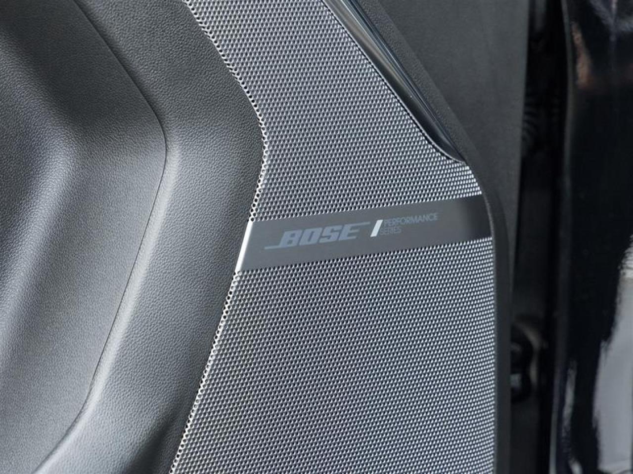 2026 GMC Yukon XL Denali Ultimate 4dr 4x4 Photo