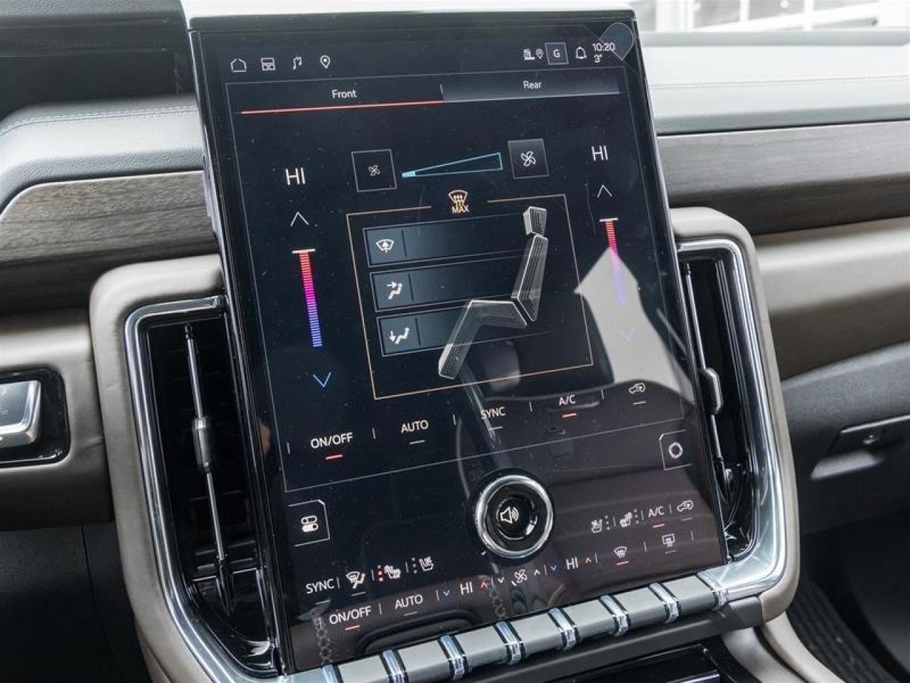 2026 GMC Yukon XL Denali Ultimate 4dr 4x4 Photo