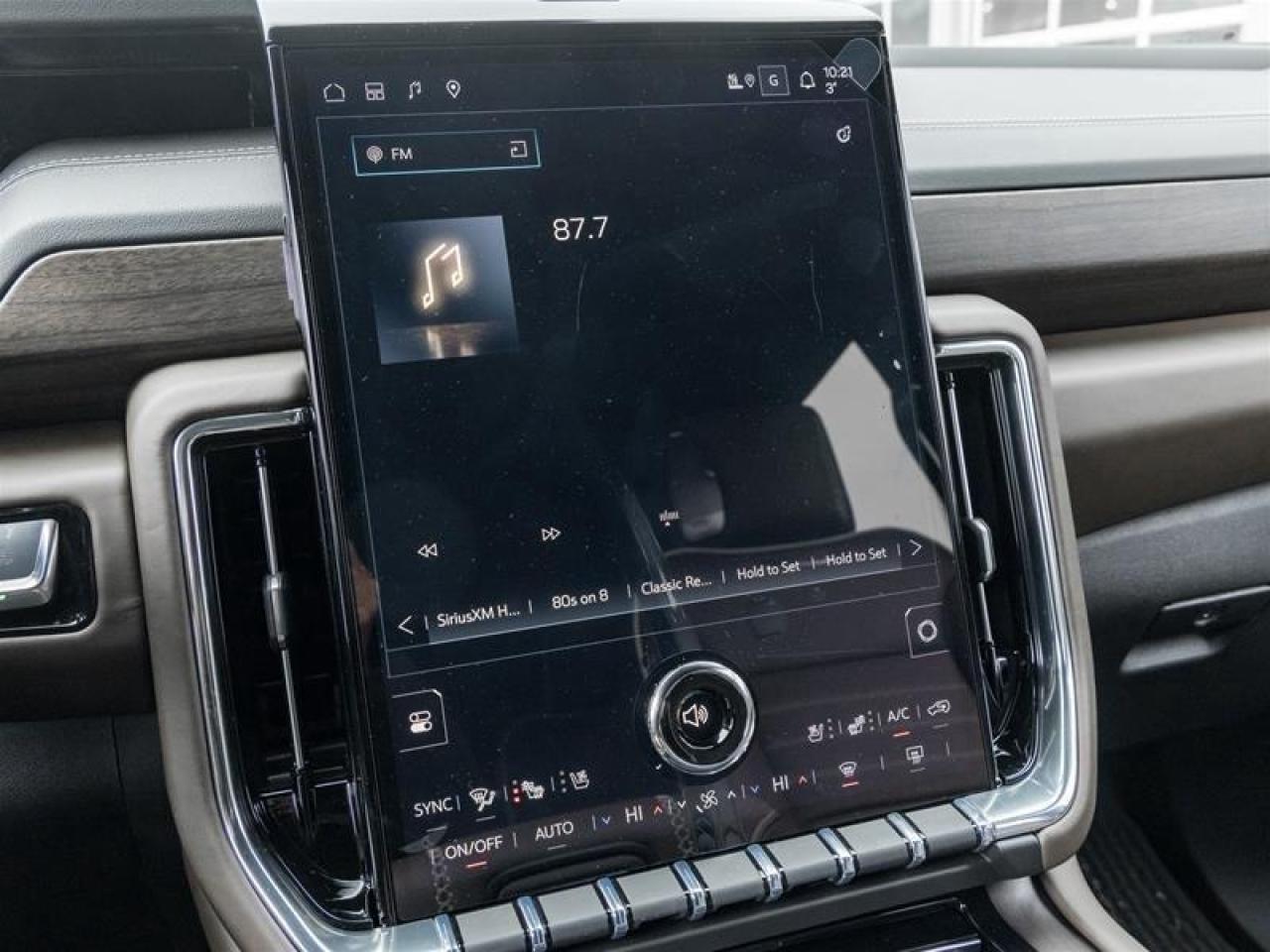 2026 GMC Yukon XL Denali Ultimate 4dr 4x4 Photo