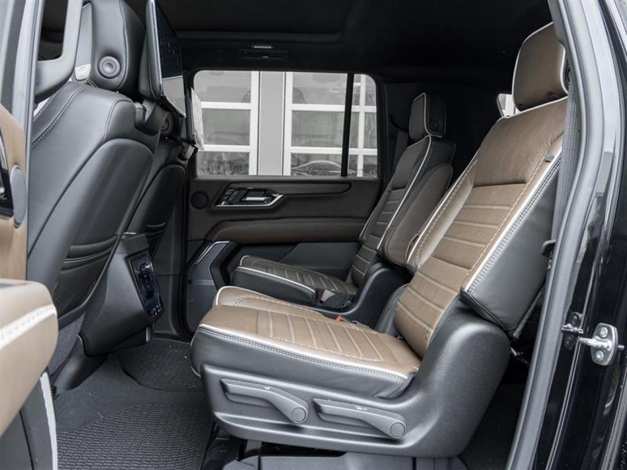 2026 GMC Yukon XL Denali Ultimate 4dr 4x4 Photo