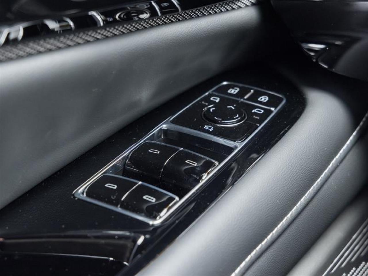 2026 Cadillac OPTIQ Premium Luxury 4dr Photo