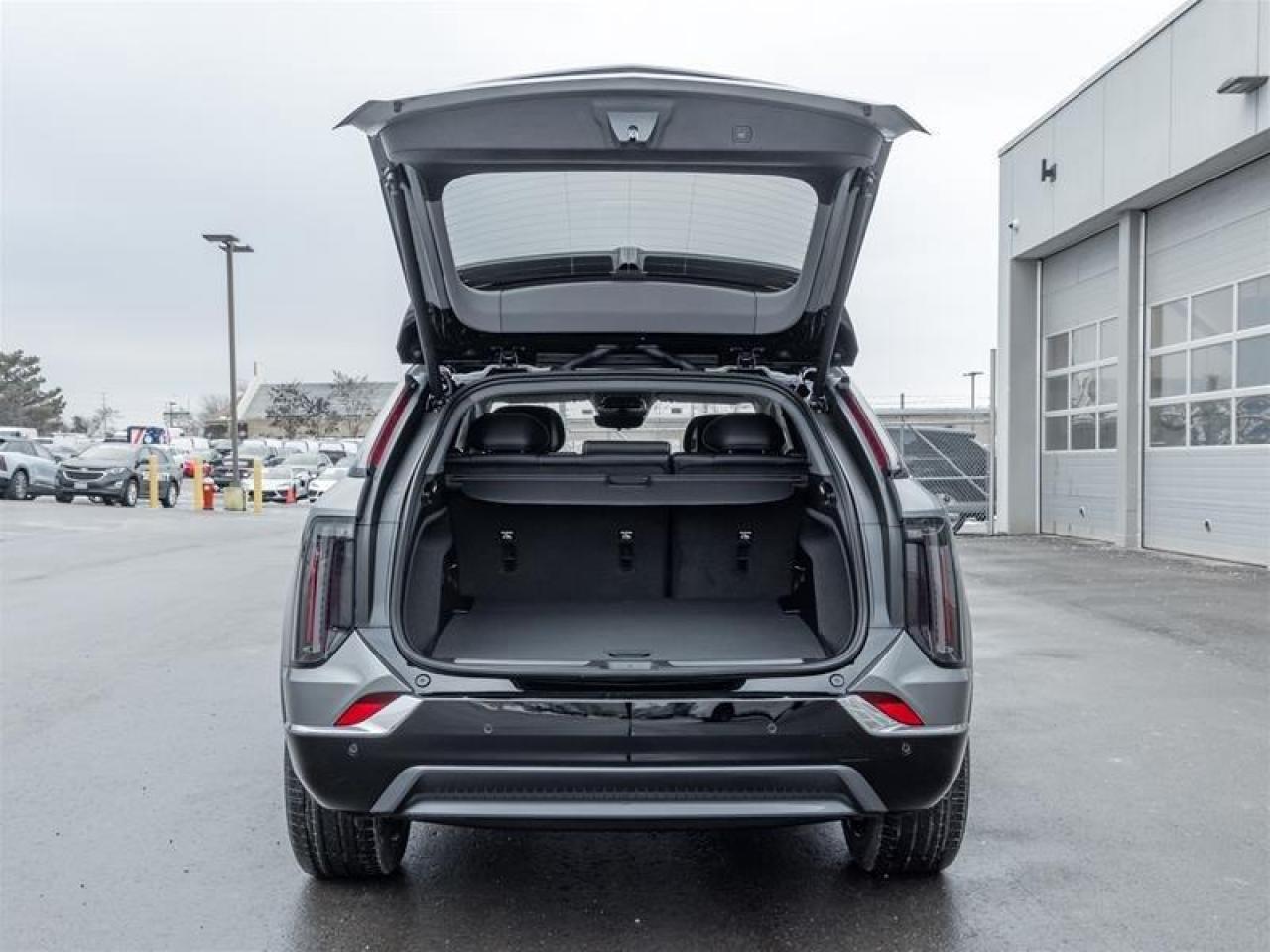 2026 Cadillac OPTIQ Premium Luxury 4dr Photo