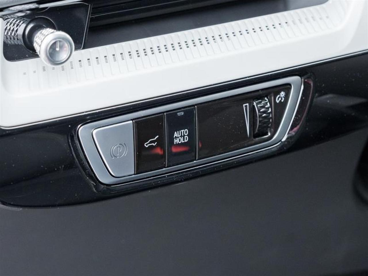 2026 Cadillac OPTIQ Sport 4dr Photo