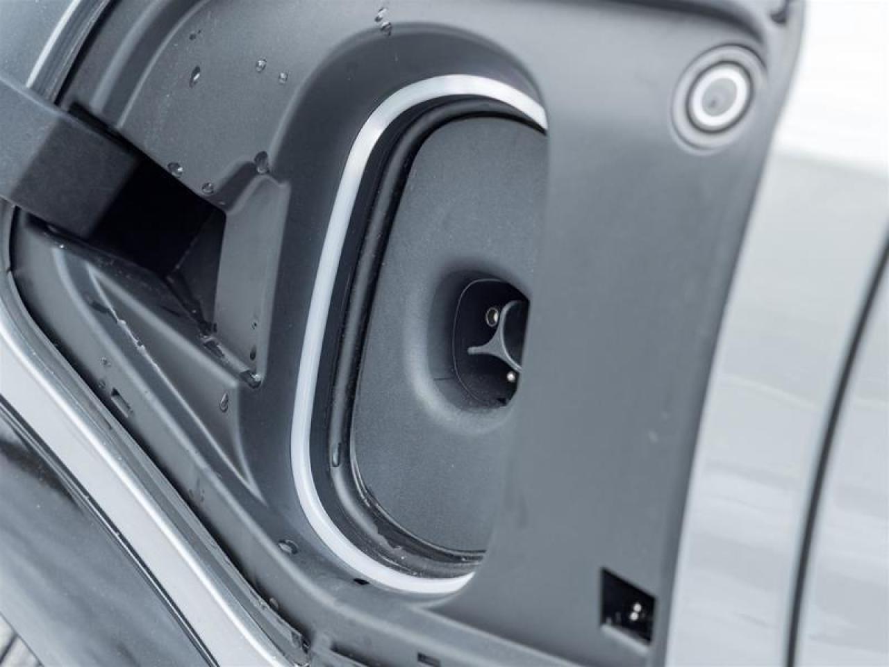 2026 Cadillac OPTIQ Premium Sport 4dr Photo