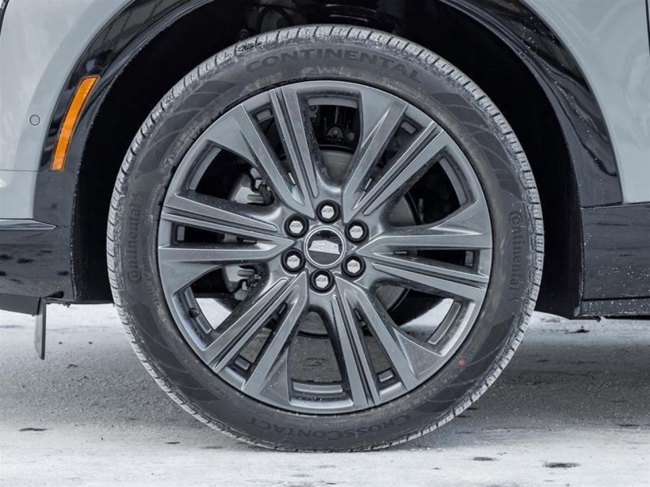 2026 Cadillac OPTIQ Premium Sport 4dr Photo3