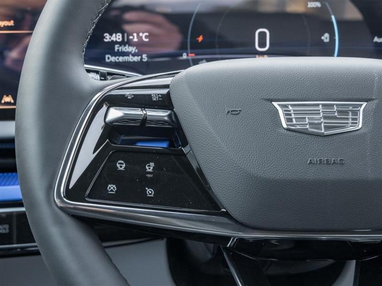 2026 Cadillac OPTIQ Premium Sport 4dr Photo