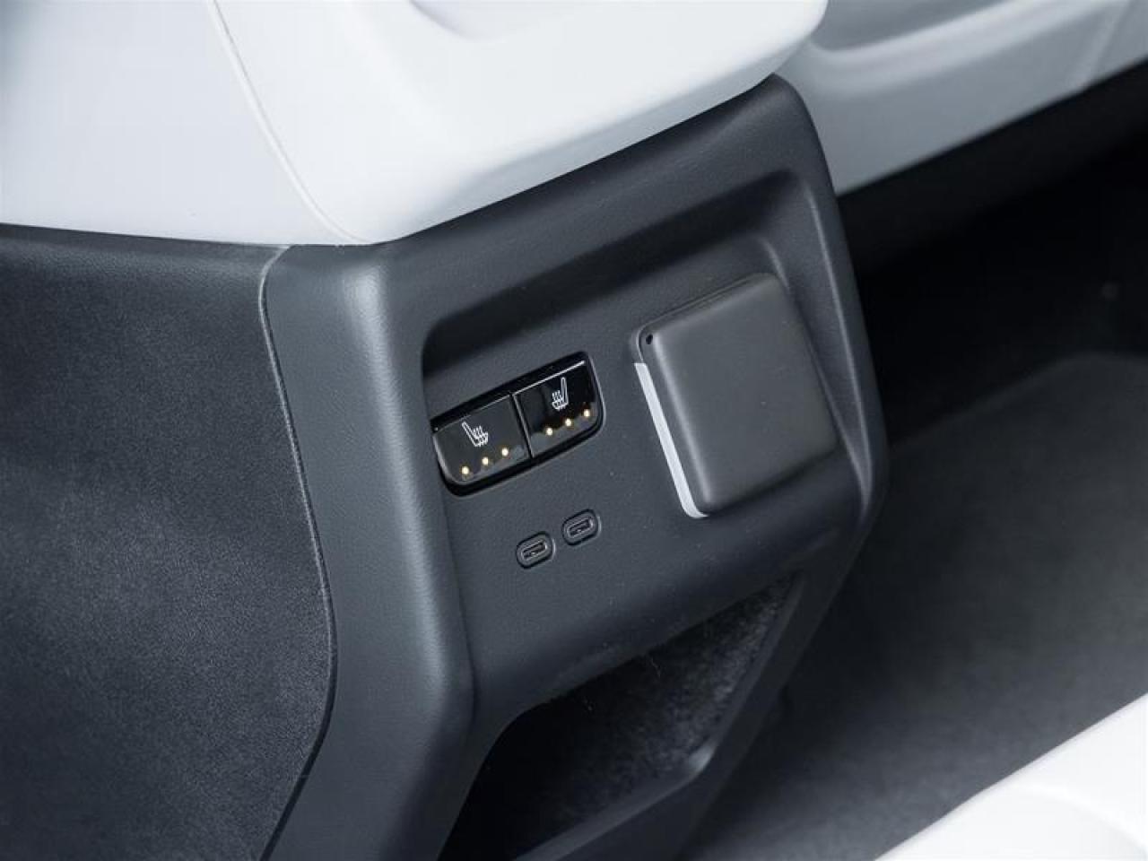 2026 Cadillac OPTIQ Premium Sport 4dr Photo