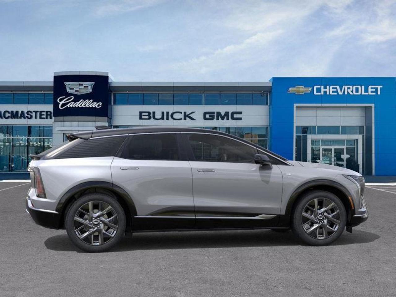 2026 Cadillac OPTIQ Premium Luxury 4dr Photo4