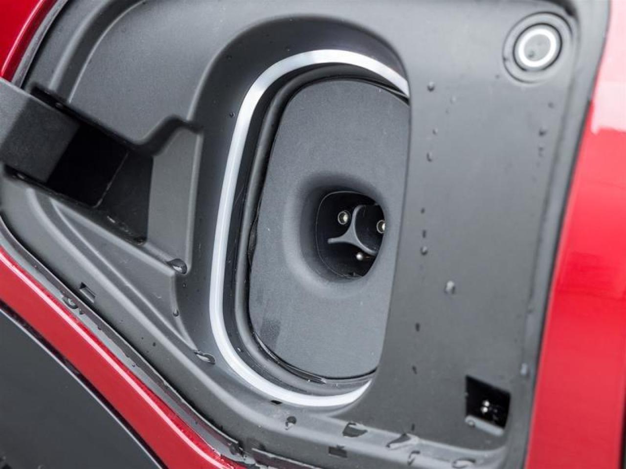 2026 Cadillac OPTIQ Sport 4dr Photo