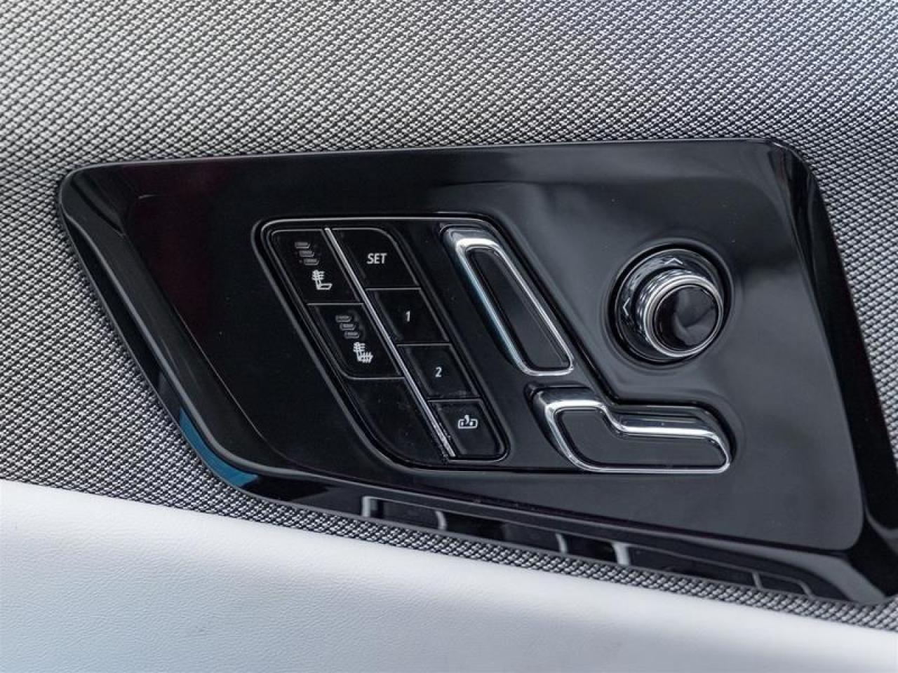 2026 Cadillac OPTIQ Sport 4dr Photo