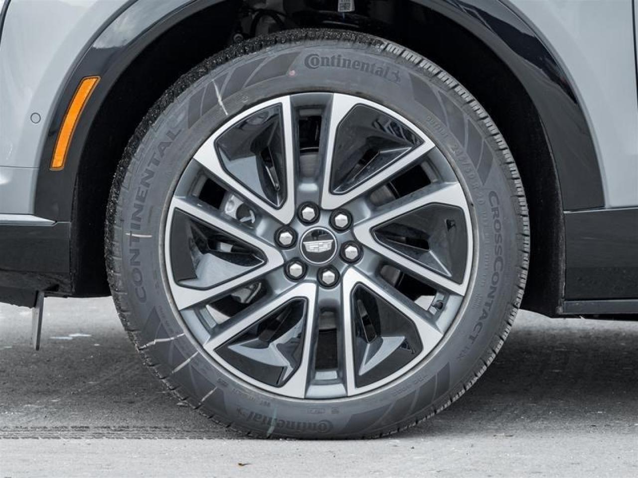 2026 Cadillac OPTIQ Sport 4dr Photo4