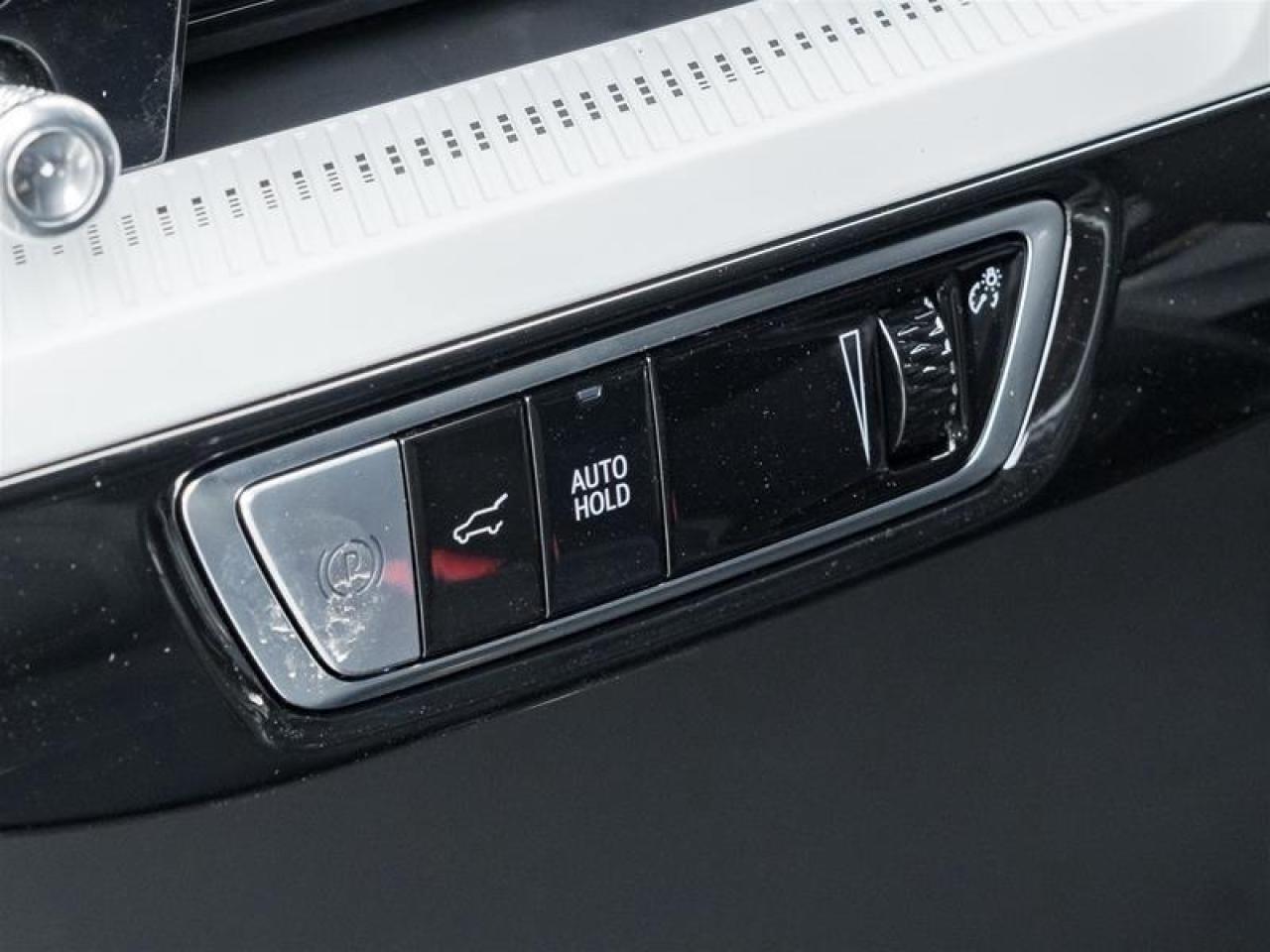 2026 Cadillac OPTIQ Sport 4dr Photo