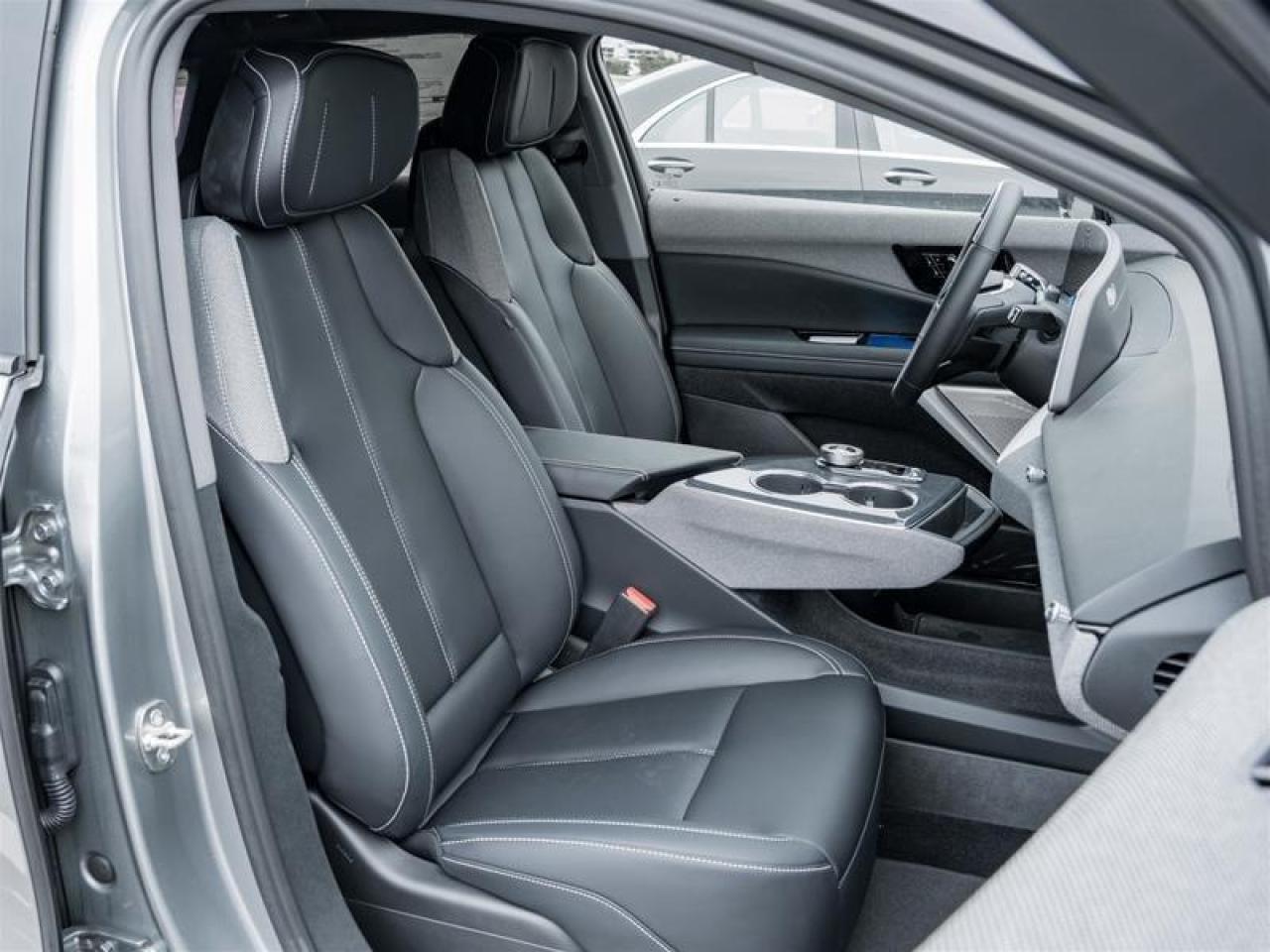 2026 Cadillac OPTIQ Sport 4dr Photo