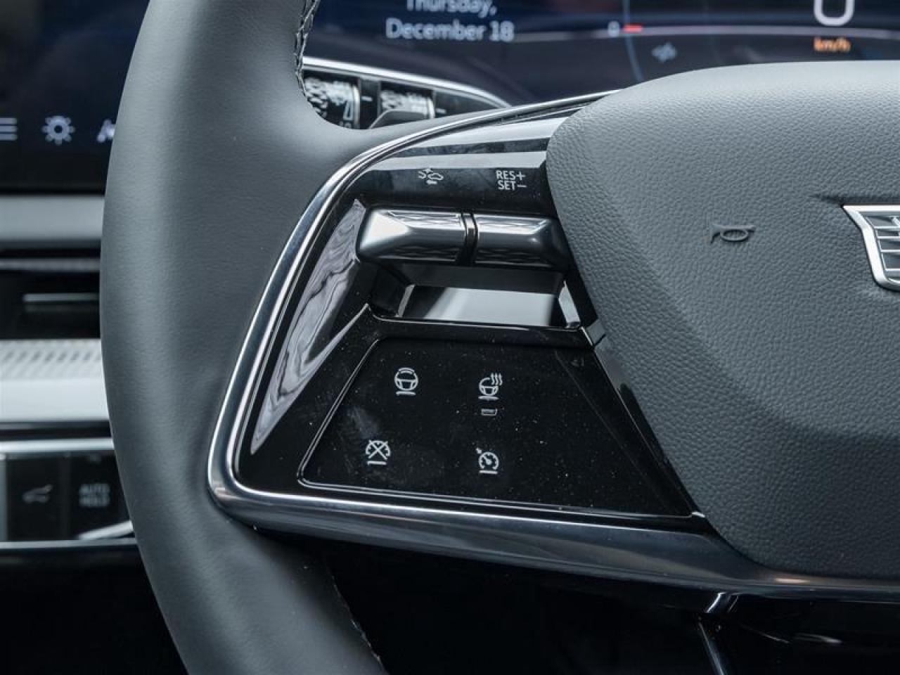 2026 Cadillac OPTIQ Premium Luxury 4dr Photo