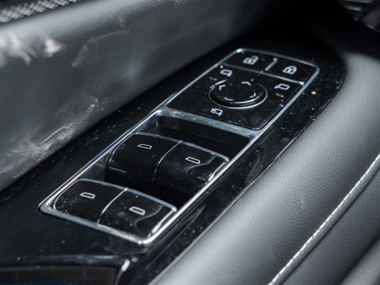 2026 Cadillac OPTIQ Premium Luxury 4dr Photo