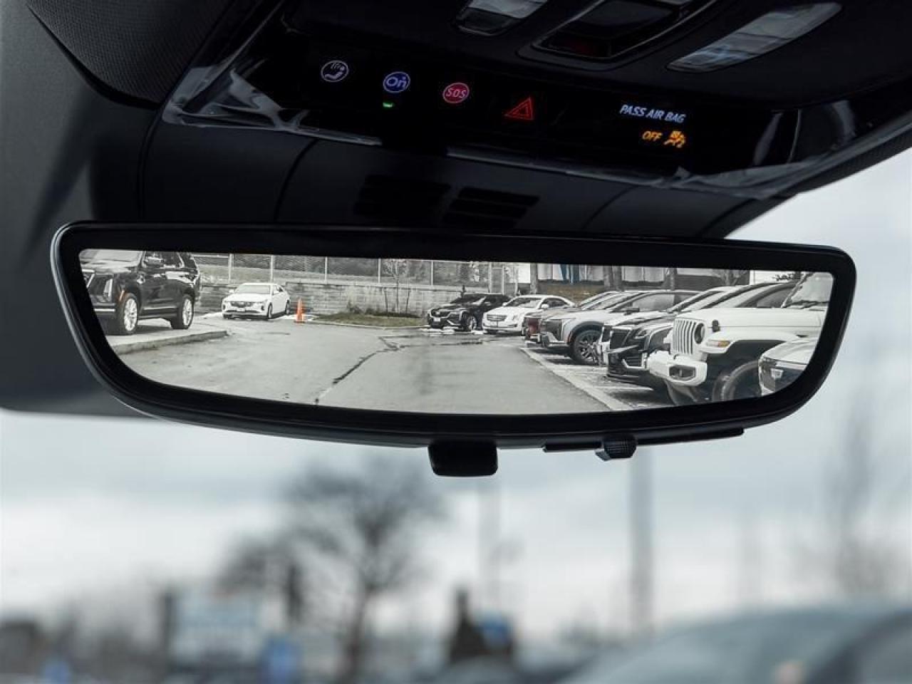 2026 Cadillac OPTIQ Premium Luxury 4dr Photo