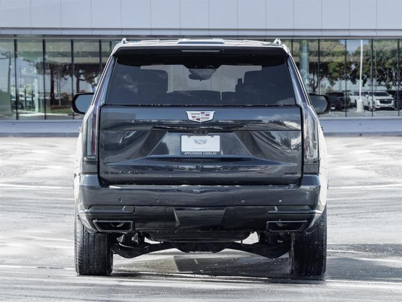 2025 Cadillac Escalade Sport Platinum 4dr 4x4 Photo