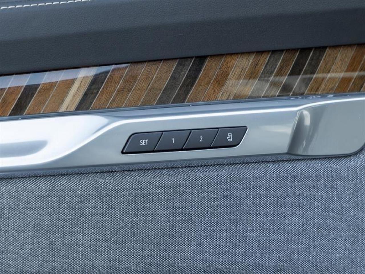 2025 Cadillac Escalade Sport Platinum 4dr 4x4 Photo