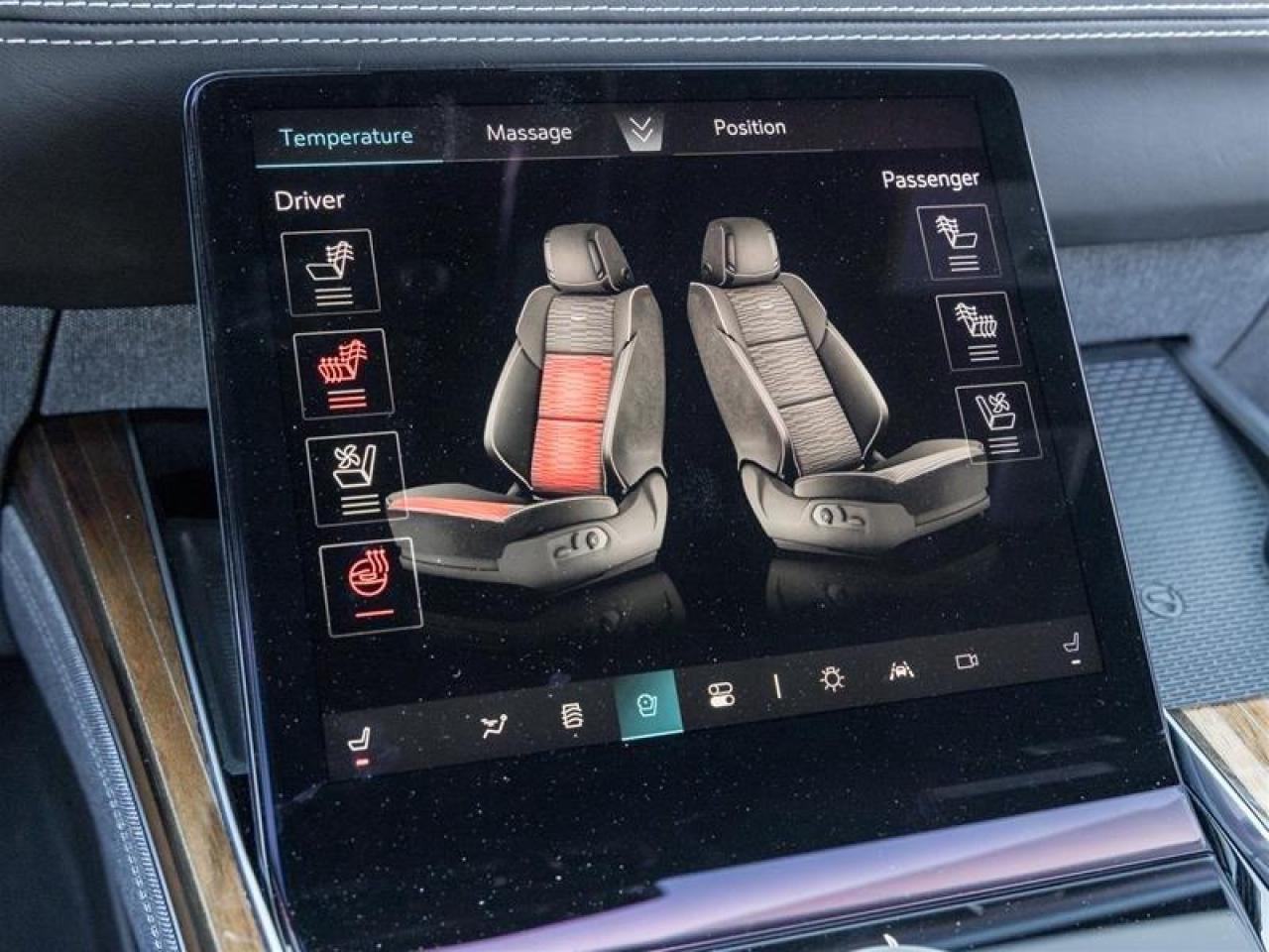 2025 Cadillac Escalade Sport Platinum 4dr 4x4 Photo