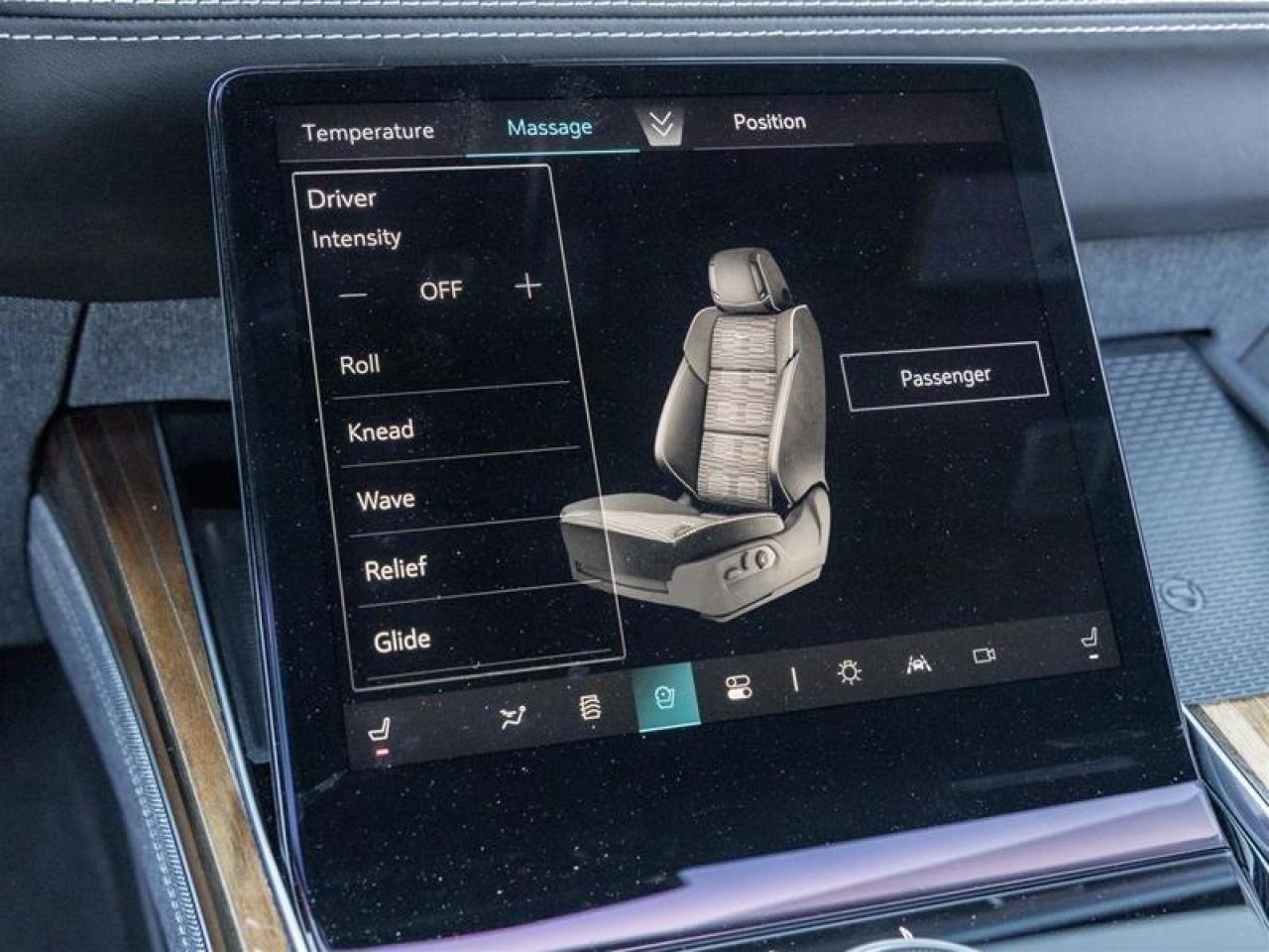 2025 Cadillac Escalade Sport Platinum 4dr 4x4 Photo