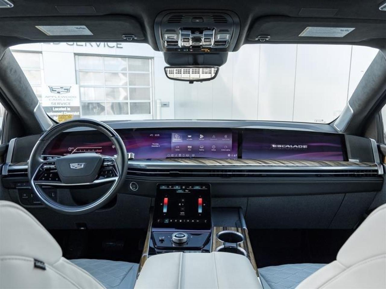 2025 Cadillac Escalade Sport Platinum 4dr 4x4 Photo